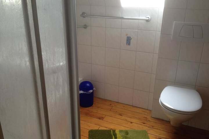 Room 19 of 34