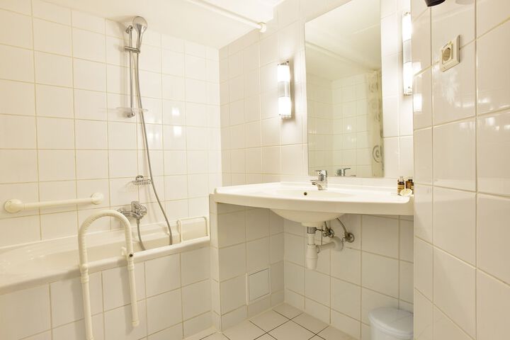 Bath Interior
