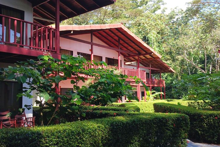 Hotel Exterior 81 of 83