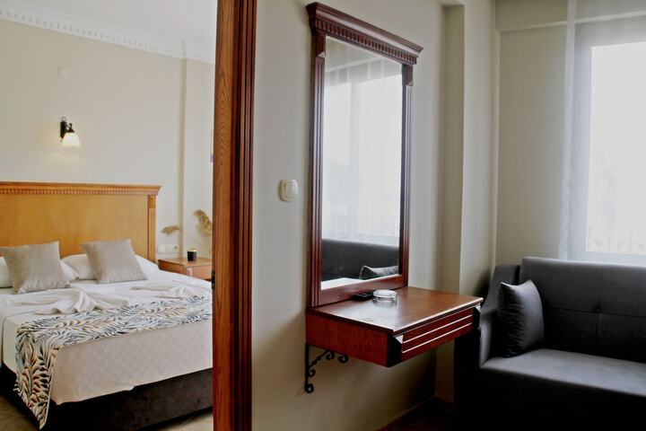 Room 57 of 104
