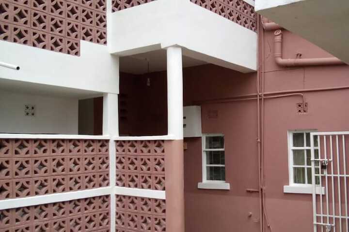 Hotel Exterior 15 of 16