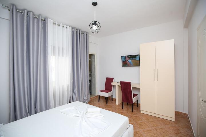 Room 15 of 51