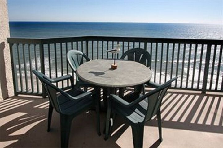 Terrace/Patio 23 of 36