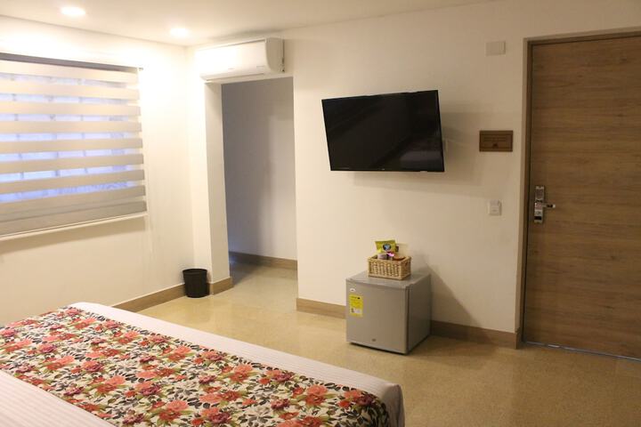 Room 10 of 40