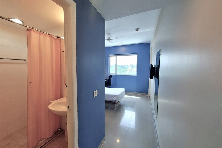 Room 25 of 56