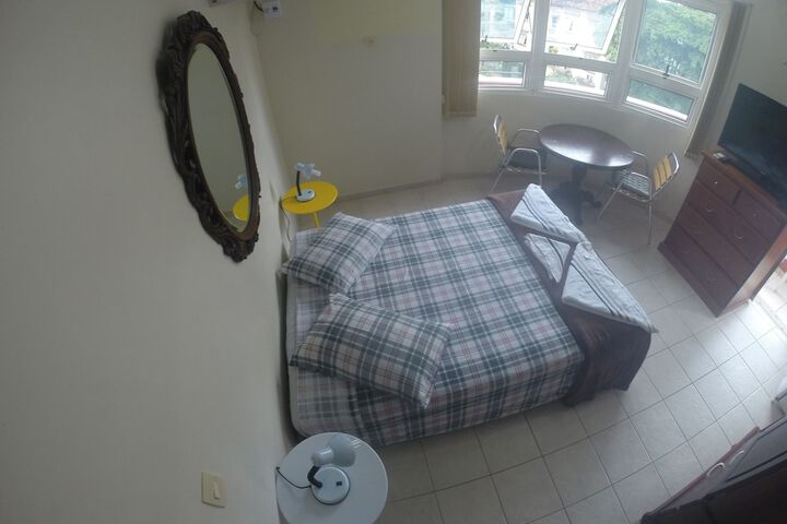 Room 6 of 64