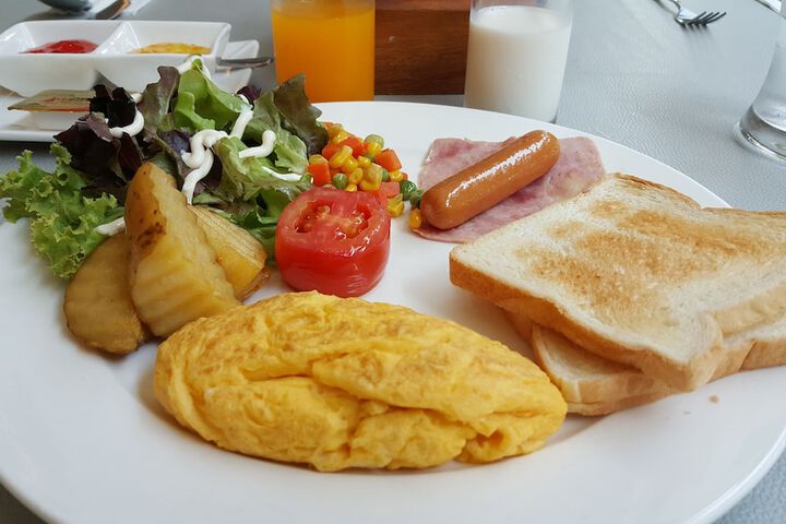 Breakfast/Coffee Service 19 of 22