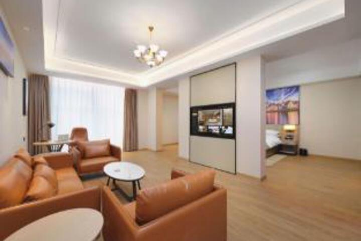 General 3 of 23