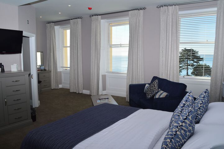Room 8 of 70