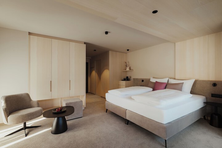 Room 12 of 88