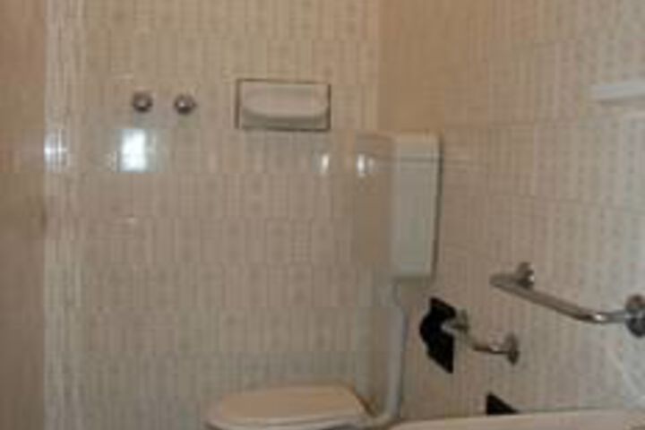 Room 7 of 46
