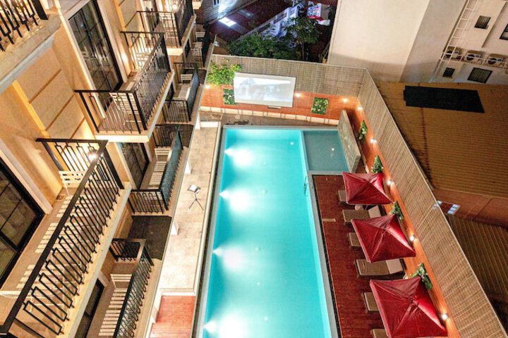 Pool 36 of 70