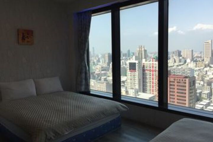 Room 42 of 73