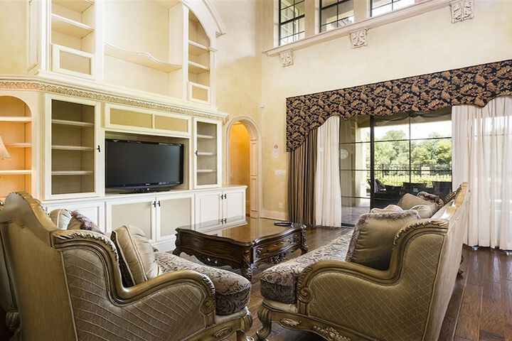 Hotel Interior 3 of 34