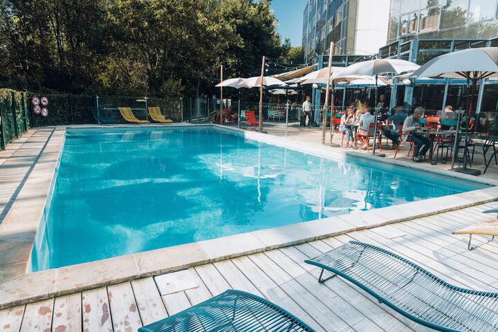 Pools & Facilities