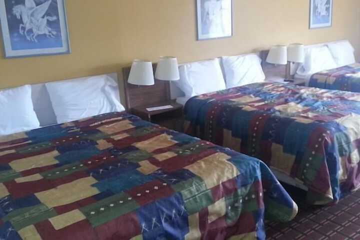 Room 9 of 22