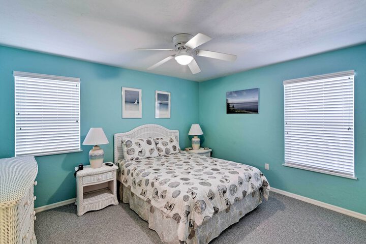 Room 4 of 24