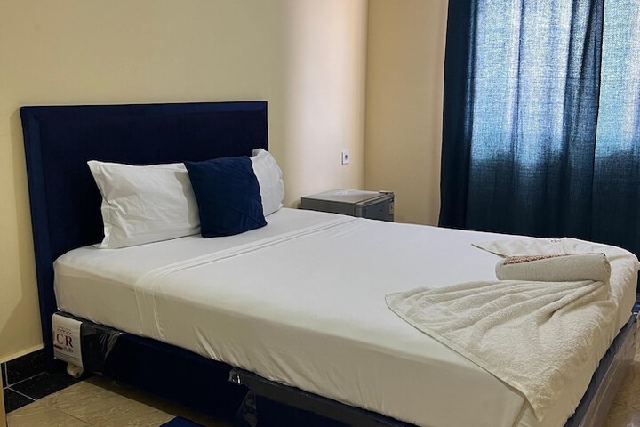 Room 63 of 151
