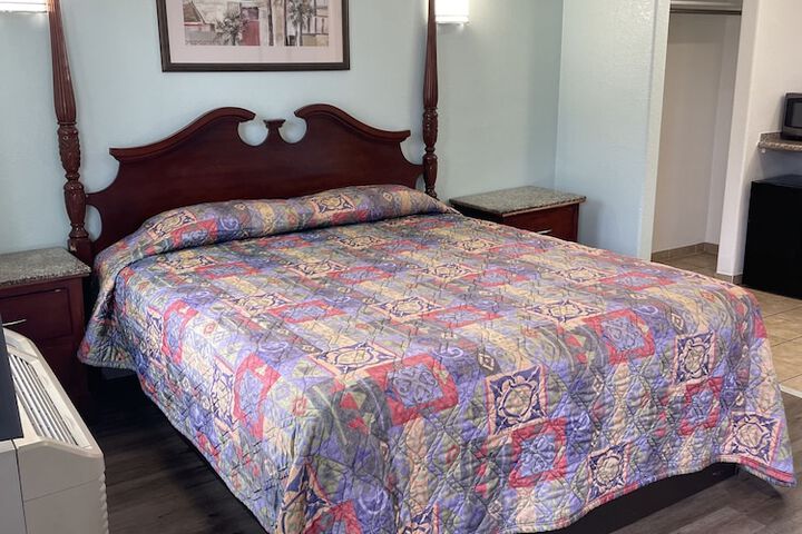 Image of Coast Inn