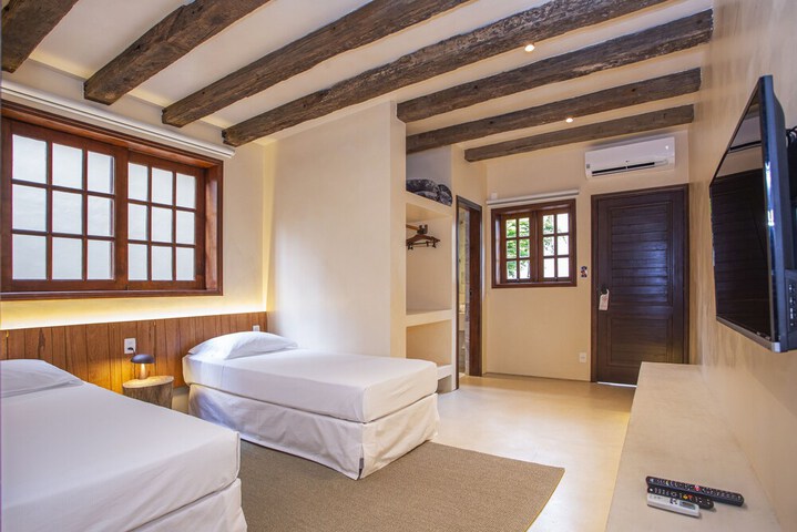 Room 20 of 130