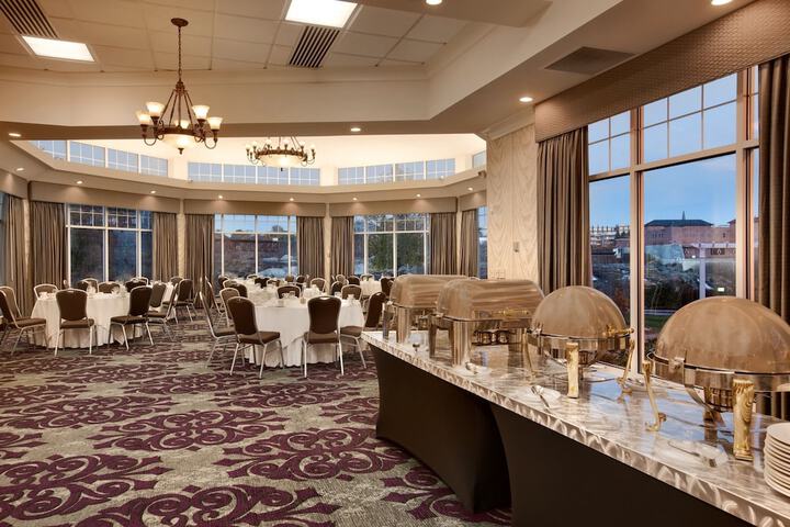 Banquet hall