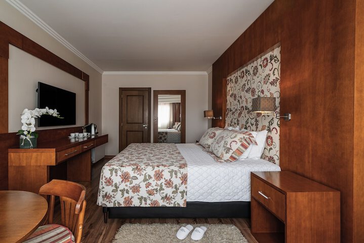 Room 37 of 171