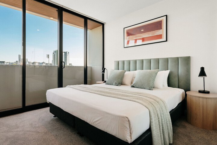 Room 4 of 27