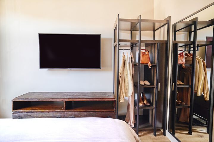 Room 21 of 131