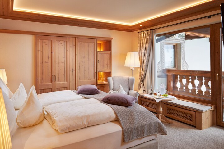 Room 6 of 62