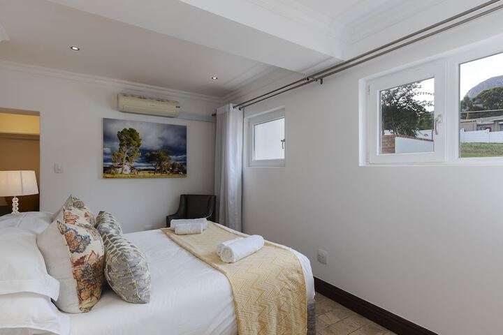 Room 40 of 231