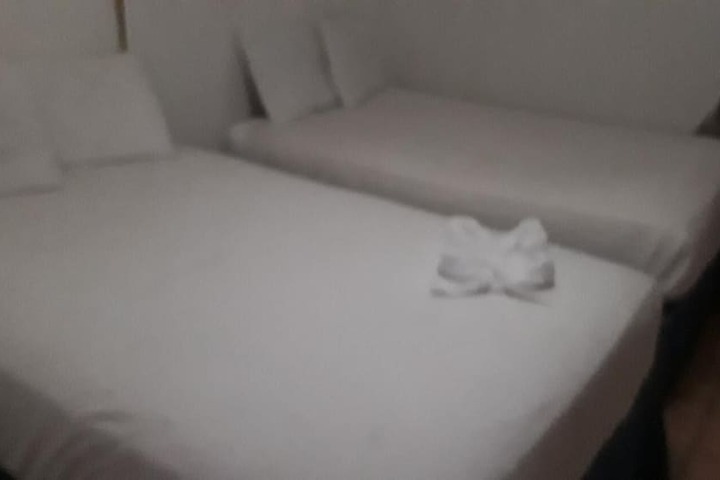 Room 69 of 204