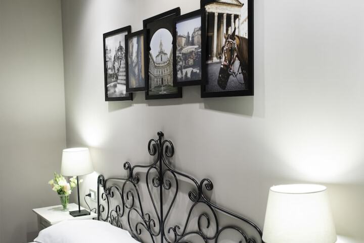 Room 10 of 49