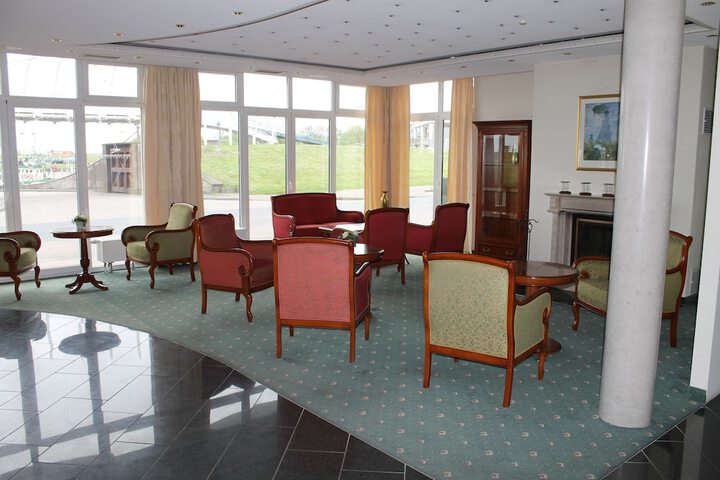 Lobby Entry
