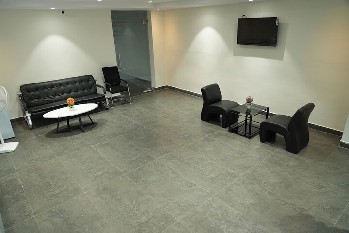 Hotel Interior 7 of 27