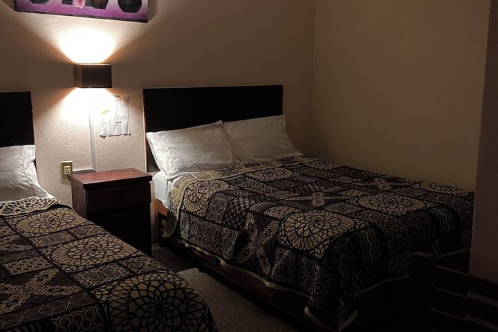 Room 3 of 41