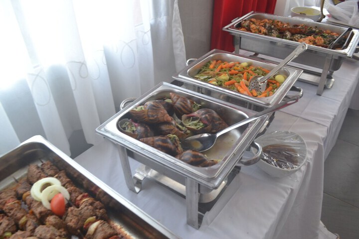 Dining 40 of 56