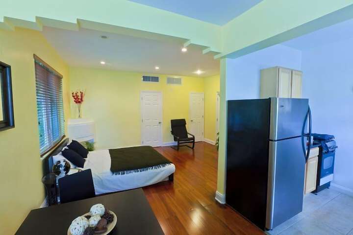 Room 4 of 15