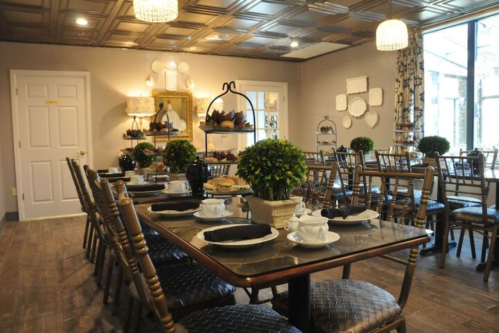 Breakfast/Coffee Service 31 of 57