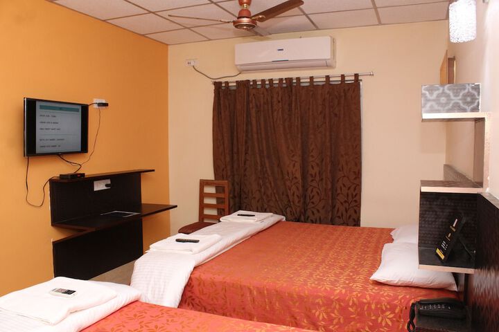 Room 19 of 169