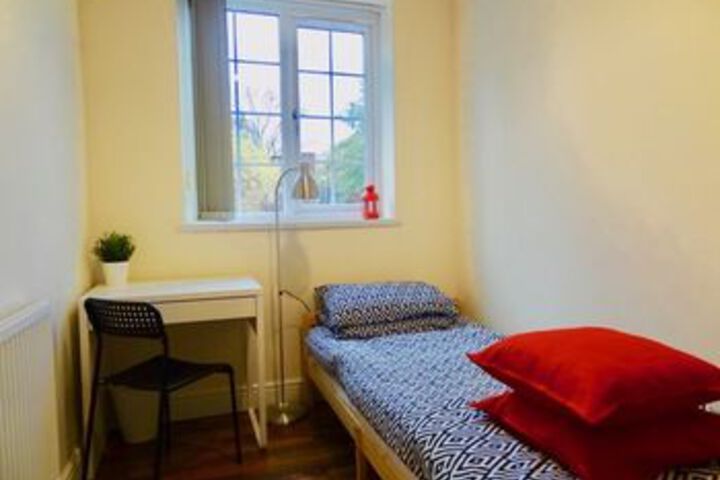 Room 9 of 23