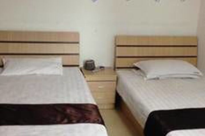 Room 44 of 59