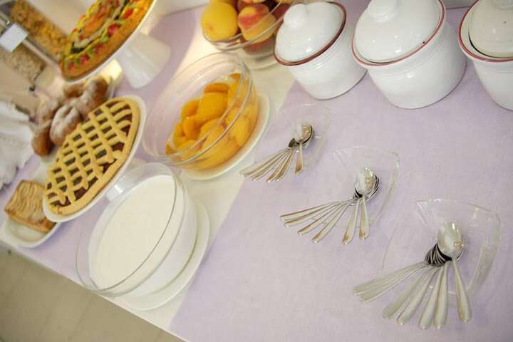 Breakfast/Coffee Service 19 of 28