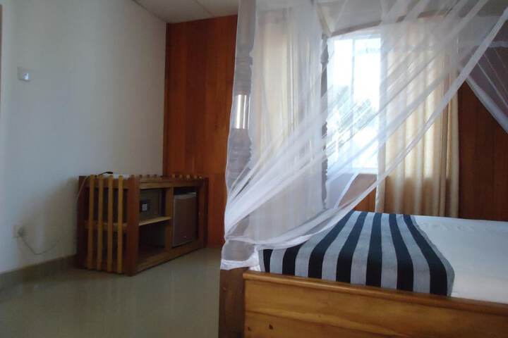 Room 25 of 56
