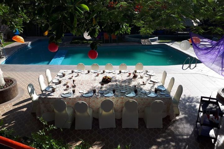 Pool 64 of 95