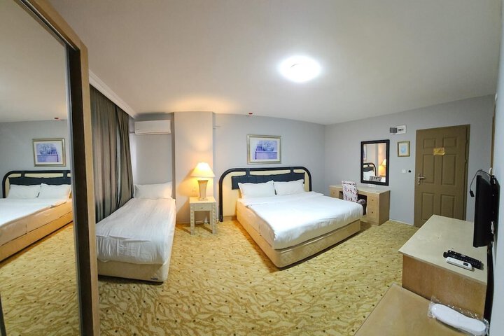 Room 46 of 116