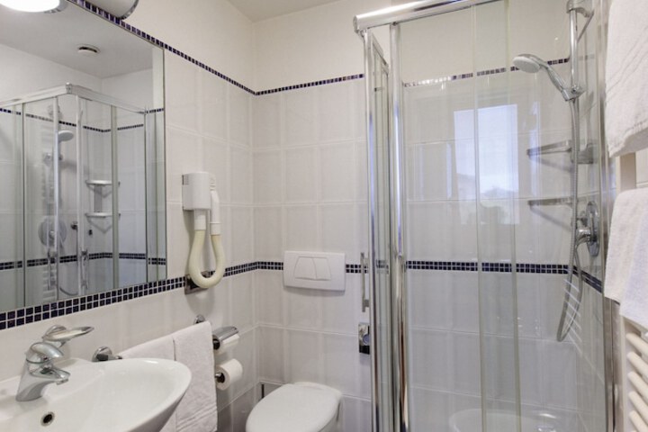 Clean Restrooms