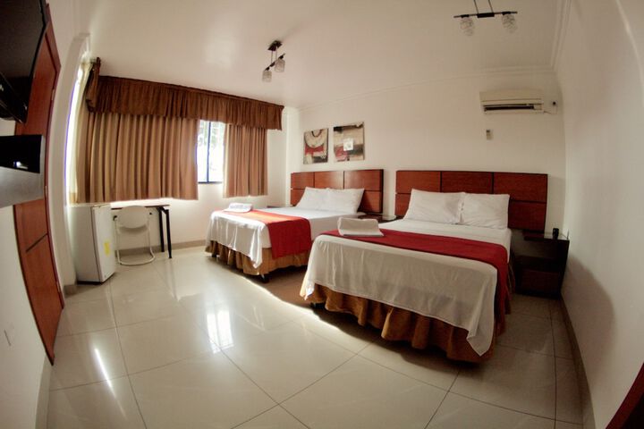 Room 17 of 46