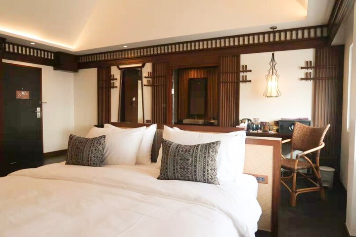 Room 17 of 110