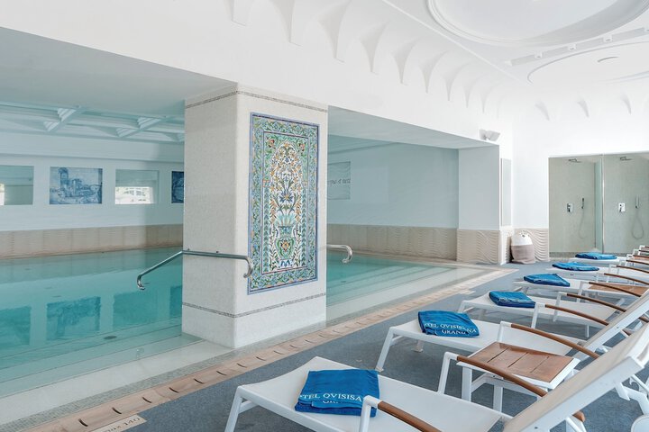 Pool 128 of 250