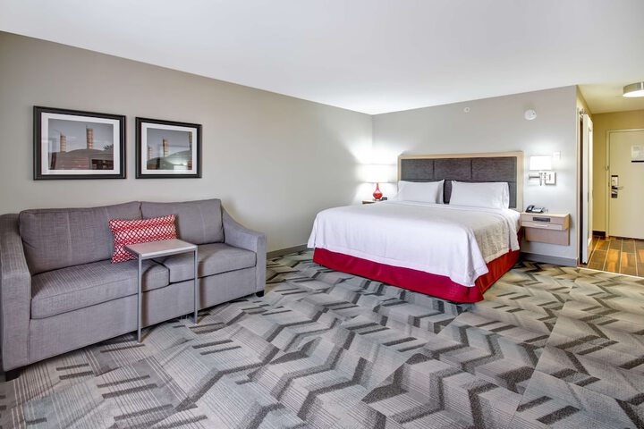 Room 10 of 41